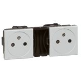 MOSAIC 2X2P+E F/B SURFACE SOCKET ALU