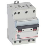 DX³6000 10kA high inlet and low outlet screw circuit breaker 4P 400~ - 20A - D curve - for optimized HX³ comb