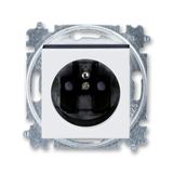 5519H-A02357 62 Socket outlet with earthing pin, shuttered
