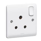 Synergy™ - Socket outlet - 1 gang switched - 15 A 250 V~ - White