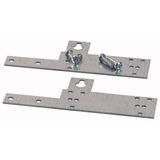 Mounting element for 4-phase busbar