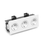 Triple socket outlet for Data trunking Signa Base, RAL 9010