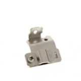 1S series cable clamp B. Used in 400 V drives and 230 V (from 1.5 kW t AA047710D