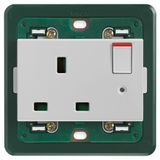 Switched 2P+E 13A English outlet Silver