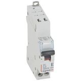 DX³6000 10kA automatic high inlet and low outlet U+N screw circuit breaker - 230V~ - 3A - curve C - 1 module