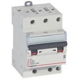 Circuit breaker DX³4500 6kA high inlet and low outlet via screw terminal - three-pole 400V~ 25A curve C - 3 modules