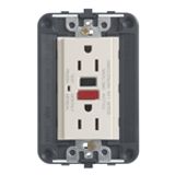 Two 2P+E 15A outlets USA+GFCI white