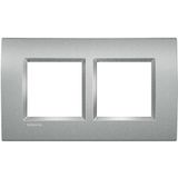 LL - COVER PLATE 2X2P 57MM TECH