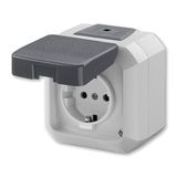 5518N-C03510 S Socket outlet with earthing contacts, with hinged lid