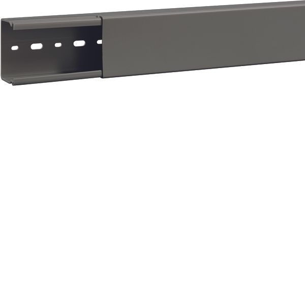 B 40060/0 Grey 7030 Trunking image 1