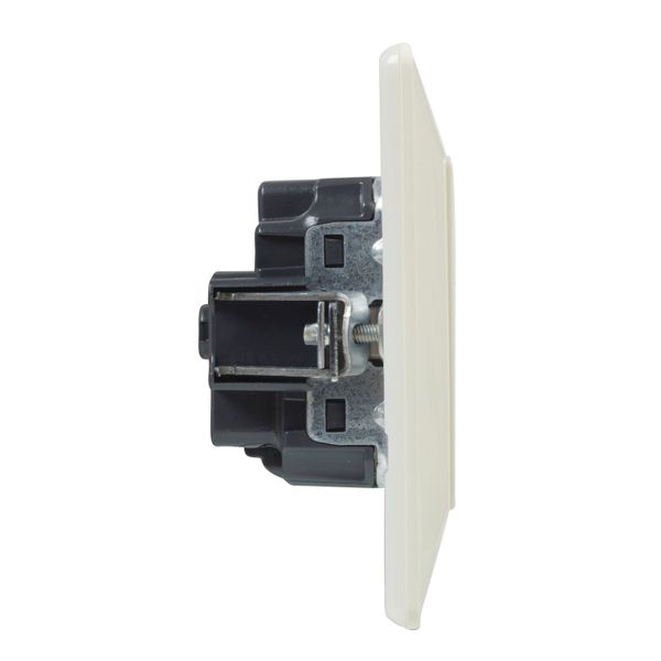 2P+E SOCKET WITH SHUTTERS AUTO IVORY VALENA LIFE image 4