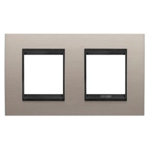 LUX INTERNATIONAL PLATE - IN METAL - 2+2 MODULES HORIZONTAL - BRUSHED ALUMINIUM LAVY - INNER FRAME MATT BLACK - CHORUSMART image 1