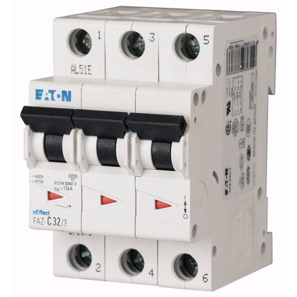 Miniature circuit breaker (MCB), 3 A, 3p, characteristic: C image 1