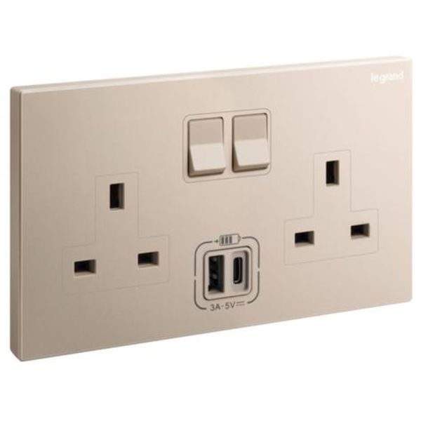 Galion - 2 gangs British Standard switched single pole socket outlet - 13A - with 3A type-A and type-C USB chargers - Rose Gold image 1