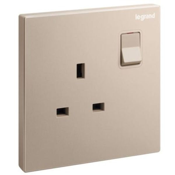 Galion - 1 gang British Standard switched single pole socket outlet - 13A - Rose Gold image 1