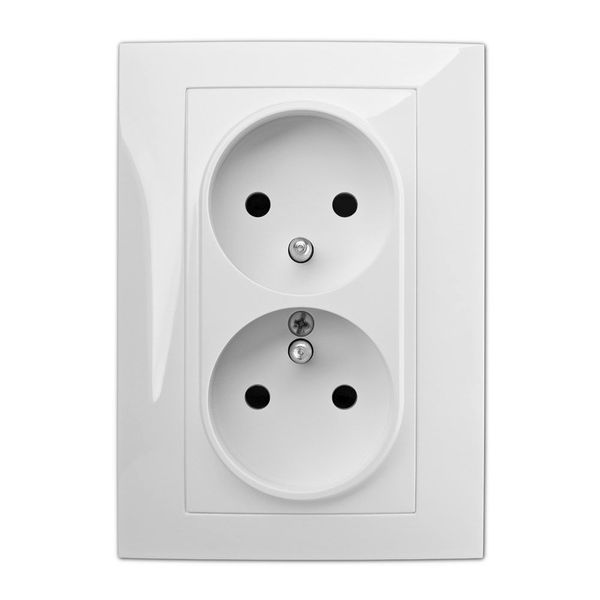 VESTRA 2X2P+Z FLUSH-MOUNTED SOCKET n/f image 2