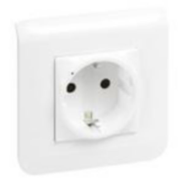 Mosaic with Netatmo Connected power socket (Schuko standard) image 1