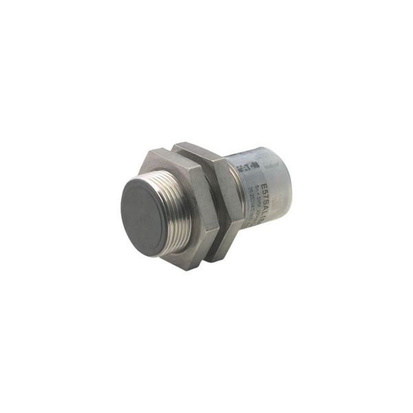 Proximity switch, E57 Premium+ Short-Series, 1 N/O, 2-wire, 40 - 250 V AC, 20 - 250 V DC, M18 x 1 mm, Sn= 5 mm, Flush, NPN/PNP, Stainless steel, Plug- image 4