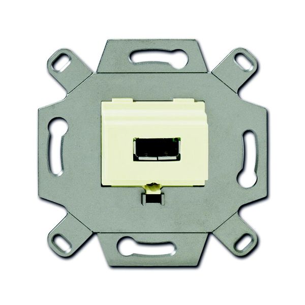USB-Anschlussdose mit Schraubklemmen und Zugentlastung image 1