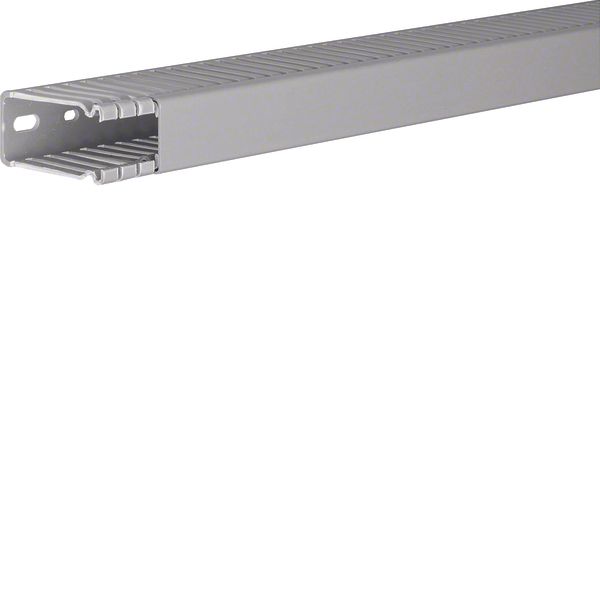 BA6 60025/0 Grey 7030 Trunking image 1