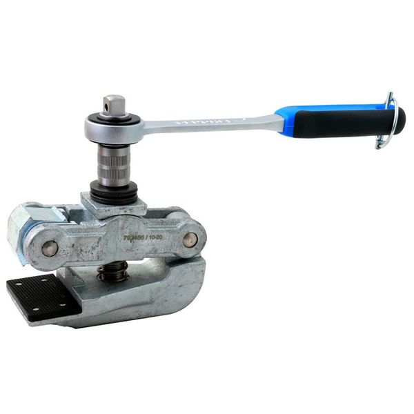 Rail connection clamp with detachable ratchet image 1