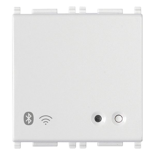 IoT connected gateway 2M white image 1