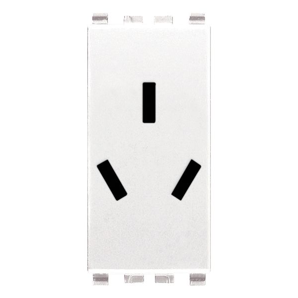 2P+E 10A Chinese SICURY outlet white image 1
