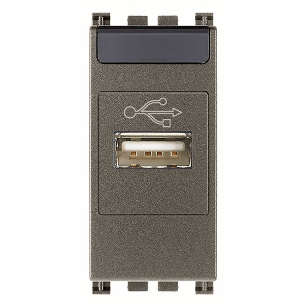 USB outlet Metal image 1
