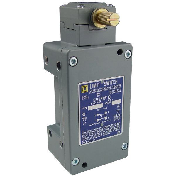 LIMIT SWITCH 600V 10AMP C +OPTIONS image 1