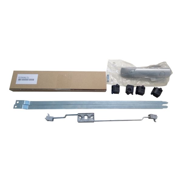 Closing kit for XL³ doors height 900mm with handle, linkage and accessories image 1