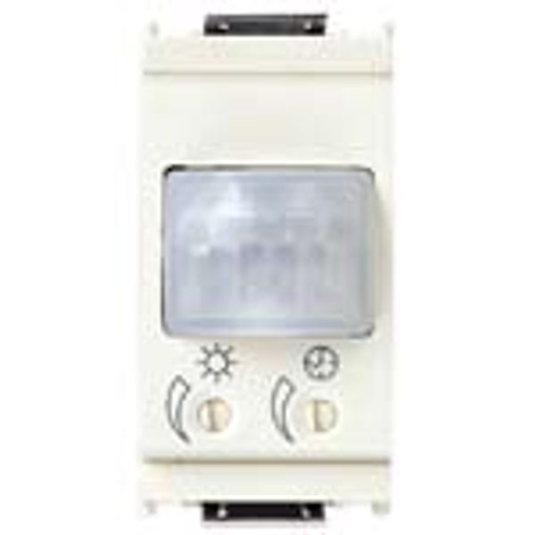 IR switch 120V lighting white image 1