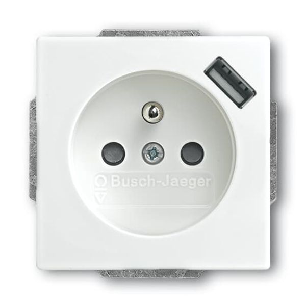 20 MUCBUSB-884-500 CoverPlates (partly incl. Insert) USB charging devices studio white matt image 2