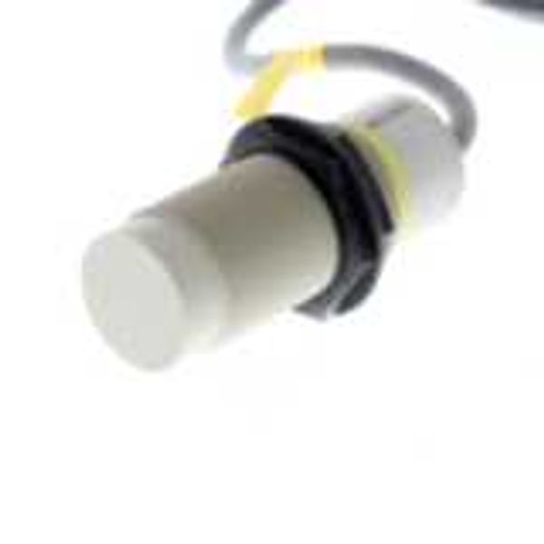 Proximity sensor, capacitive, M30, unshielded, 15 mm, AC, 2-wire, NO, image 3