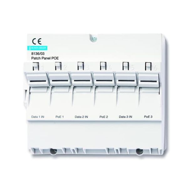 8186/03 Patch Panel PoE 3gang, MDRC image 1