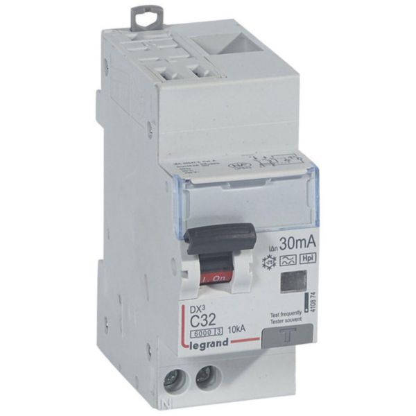 Monoblock differential circuit breaker DX³6000 10kA automatic high inlet low outlet screw U+N 230V~ - 32A - typeF 30mA image 1