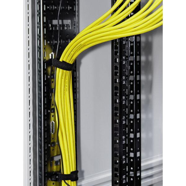 Cable route for VX IT, W x H: 145 x 2200 mm, RAL 9005 image 2