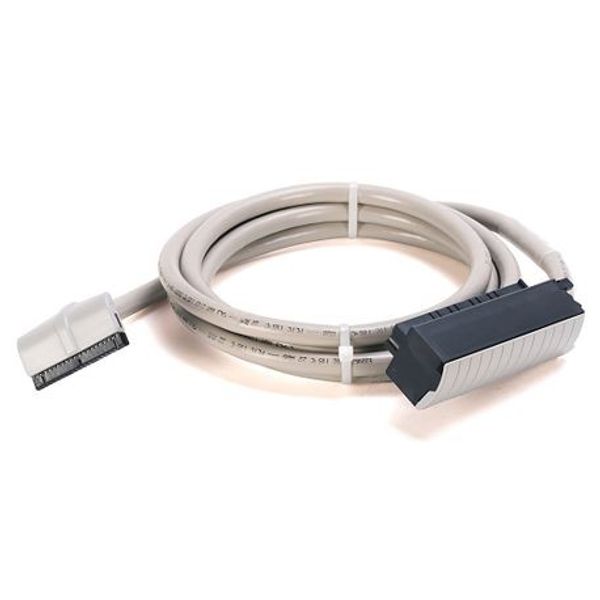 Allen-Bradley 1492-CABLE025Y Connection Products, Digital Cable, 2.5 m (8.2 ft), 1492-CABLE(1)Y Pre-WIRED DISC image 1