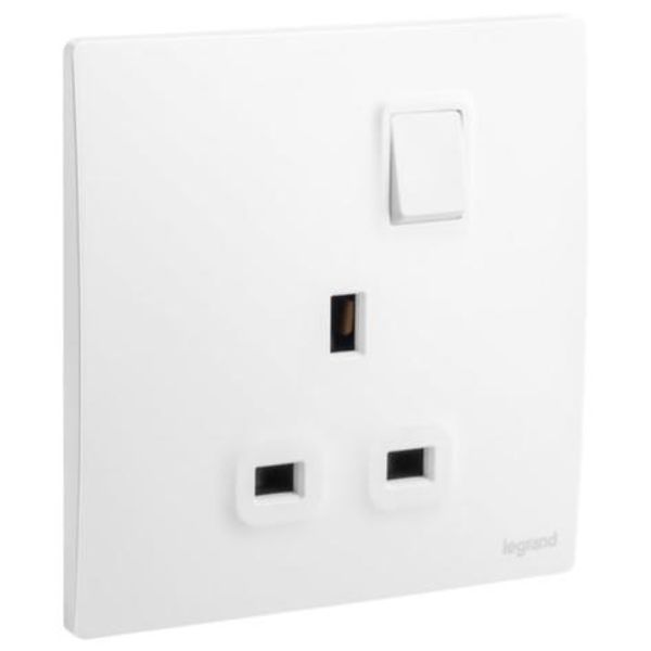 281111MW Mallia Senses 1 gang BS switched socket outlet single pole - 13A image 1