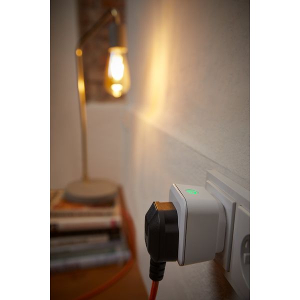 SMART+ Plug UK image 4