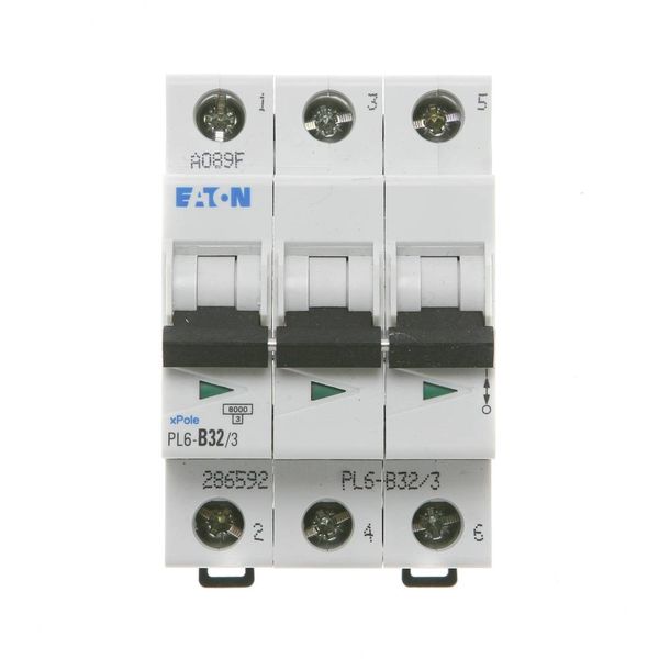 Miniature circuit breaker (MCB), 32 A, 3p, characteristic: B image 1