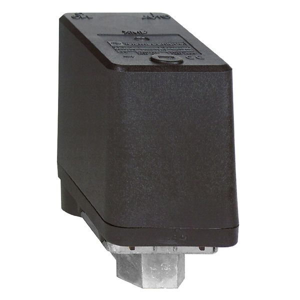 Pressure sensors XM, pressure sensor XMP, 6 bar, G 1/4 female, 3 NC, without control type image 1