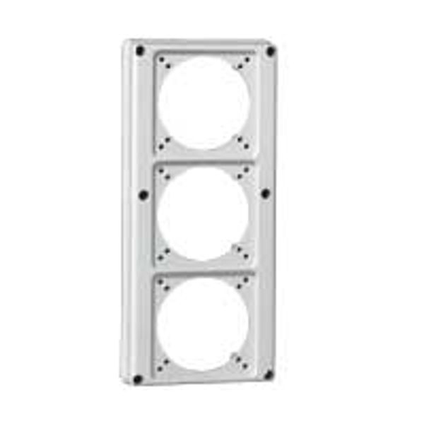 Faceplate for combined unit P17 - 3 sockets 16 A image 1