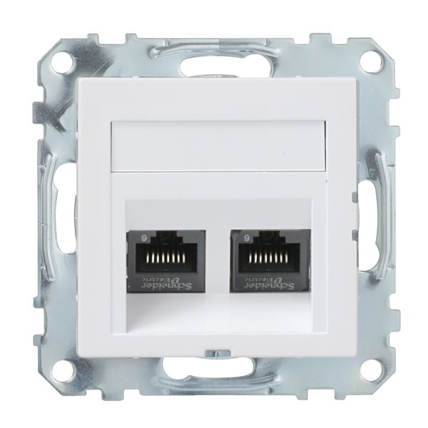 Exxact data socket - RJ45 Cat6 UTP - with fixing frame & centre plate - angled image 3