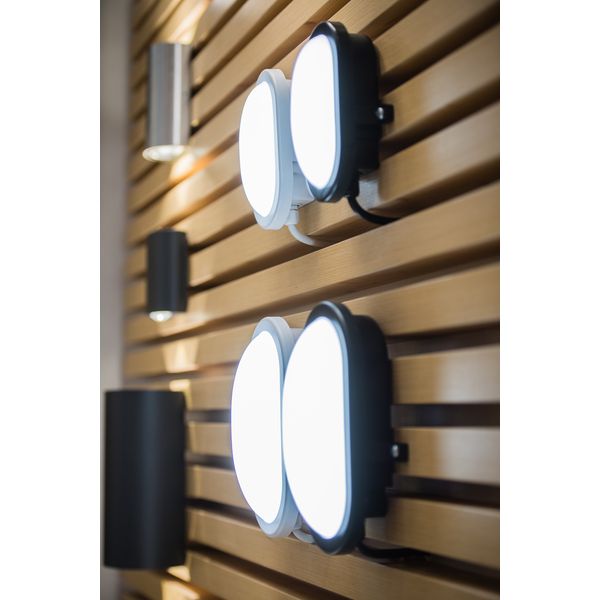 LED BULKHEAD 11W 4000K Black image 9