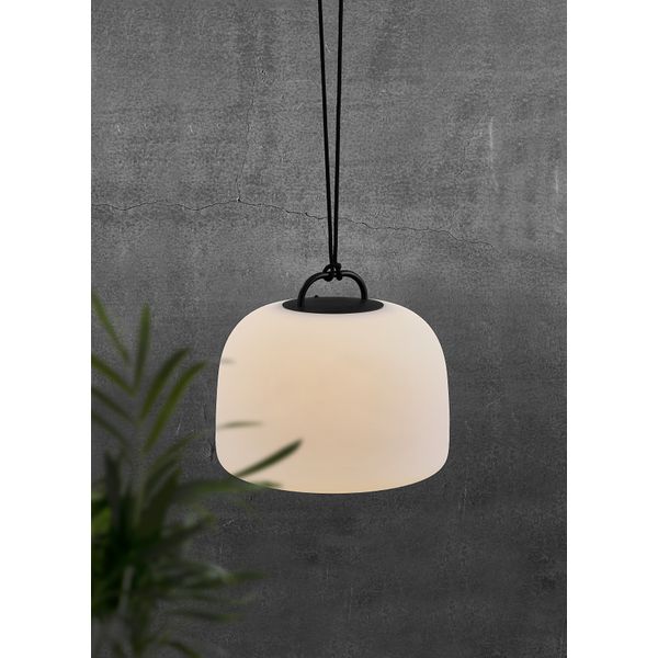 Kettle 36 | Pendant | Black/white image 4