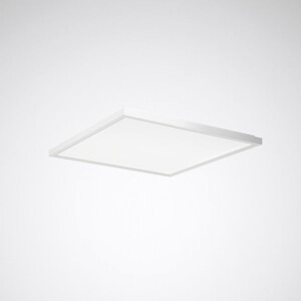 Surface-mounted luminaire Arimo Fit D Diffuser White ET 31W 4200lm Wide reduced glare UGR19 (W19) IP40 IK03 3 SDCM 8160240 image 1