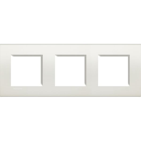 LL - COVER PLATE 2X3P 71MM WHITE image 2