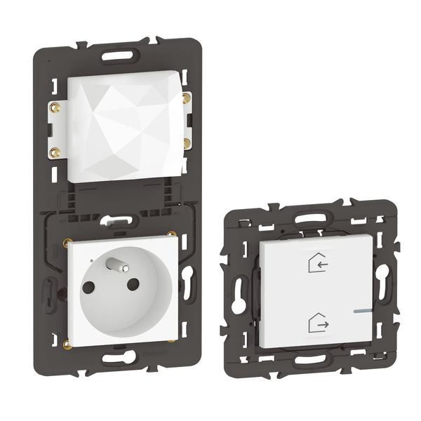 Mosaic with Netatmo starter pack for connected installation 1 socket and 1 wireless control - white without plate image 1