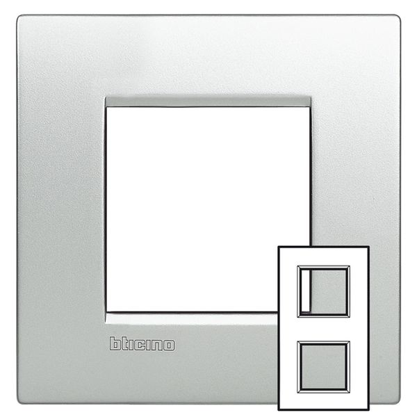 LL - COVER PLATE 2X2P 71MM TECH image 1