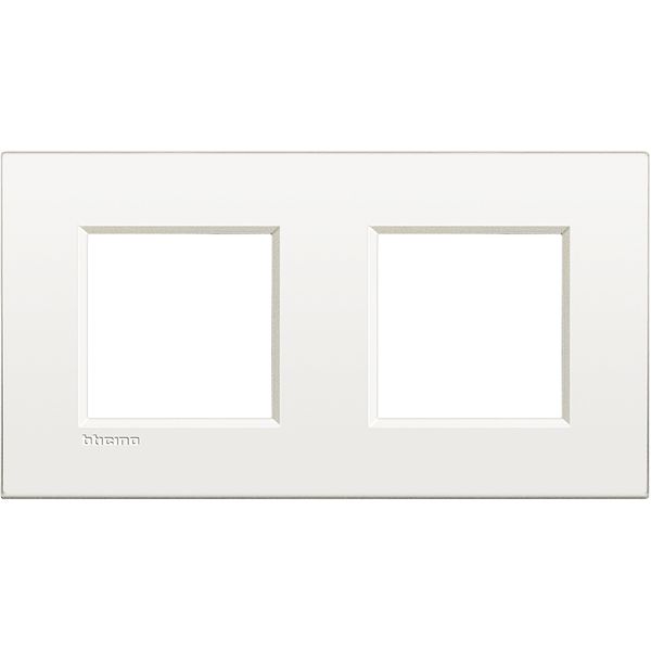 LL - cover plate 2x2P 71mm pure white image 2